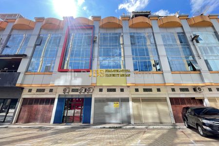 Dijual Ruko 3 Tingkat di Komplek Yang Lim Plaza - Medan