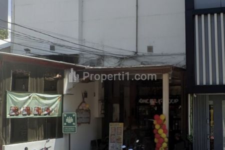 Sewa/Jual Ruko Strategis Jarang Ada di Jalan Raya Tebet Jakarta Selatan
