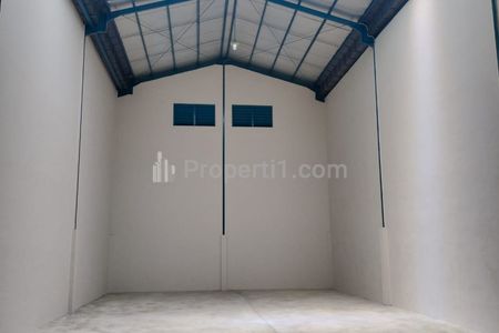 Sewa Gudang Baru Cocok untuk Penyimpanan atau Jualan Online di Periuk Tangerang
