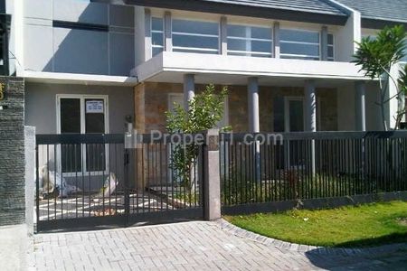 Sewa Cepat Rumah Pantai Mentari Row Jalan Lebar Surabaya Timur