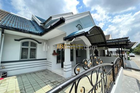 Dijual Rumah Siap Huni di Komplek Cemara Hijau Jalan Metal