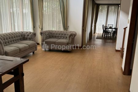 FOR RENT | Cozy Modern House 3BR in Kemang, South Jakarta – Strategic & Comfortable