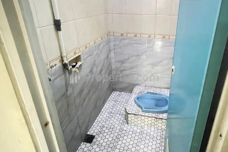 Jual Rumah Kost + Kios Harga NJOP di Ulujami, Jakarta Selatan