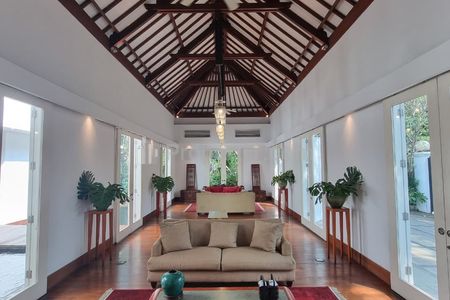 For Rent Spacious 5BR House with Large Garden & Pool at Kemang, South Jakarta