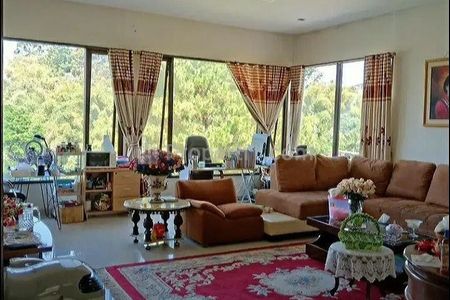 Jual Rumah Sejuk Royal View Ciwaruga Dekat Gegerkalong Bandung