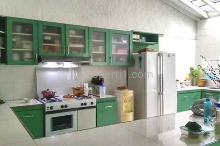 Jual Cepat Rumah Asri di Puri Indah Jakarta Barat - Cocok untuk Usaha