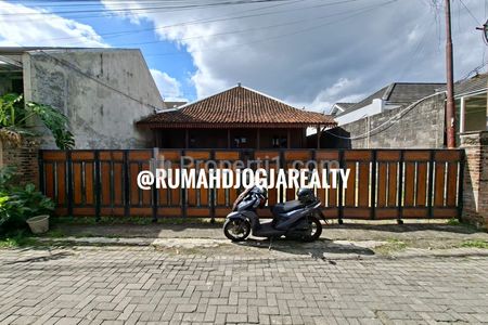 Jual Tanah Strategis Bonus Bangunan di Jl. Palagan km 6 Yogyakarta Dekat HYATT, UGM, AL AZHAR AYWS