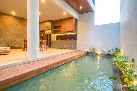 Dijual CUMA 2.4M DAPAT VILLA MEWAH DI MUNGGU! Freehold & Siap Huni, Termurah di Kelasnya!