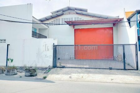 Sewa Gudang Luas 525 Siap Pakai Akses 2 Arah di Dukuh Kupang, Dekat Mayjen Sungkono Surabaya
