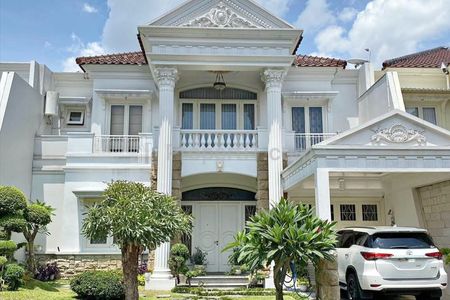 Dijual Rumah Mewah American Classic di Wisata Bukit Mas, Surabaya Barat