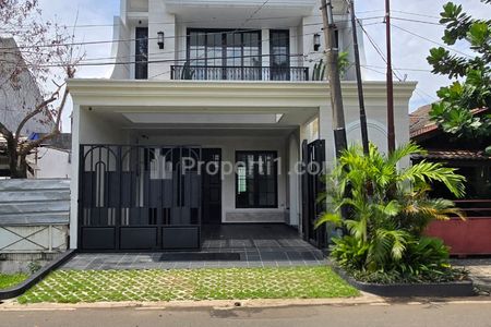 Dijual Rumah Baru dalam Komplek Elite Dengan Private Pool di Pondok Kelapa Jakarta Timur