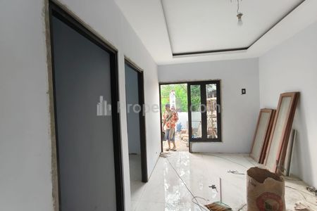 Dijual Rumah Baru Lokasi Strategis di Gunung Anyar Permai, Surabaya Timur