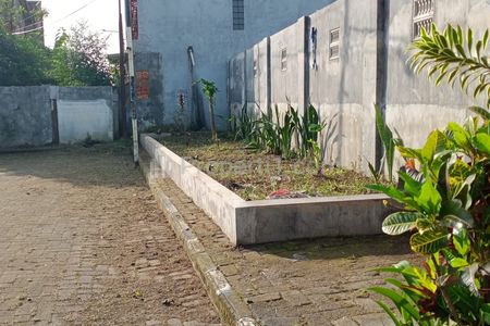 Dijual Tanah 200 m2 di Bunga-bunga Suhat Malang