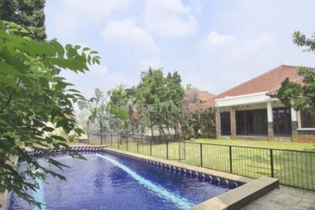 Disewakan Rumah Luas di Area Kemang Jakarta Selatan SSP697