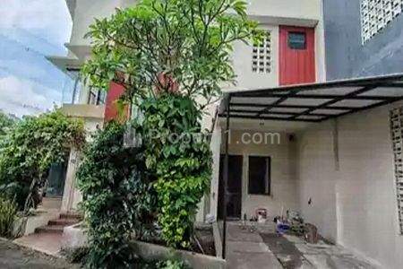 Disewakan Rumah 2 Lantai dekat Sekolah Lazuardi di Cinere, Depok