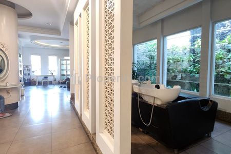 Dijual Murah Rumah LT 527 m2 di Cikini, Menteng, Jakarta Pusat