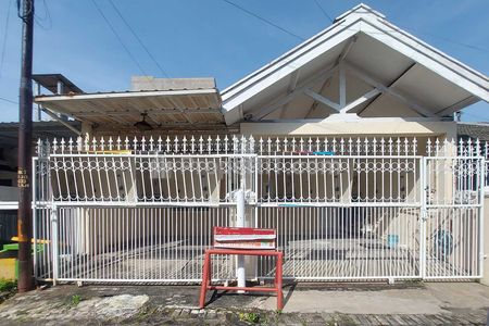 Dijual Rumah Siap Huni Pandugo Rungkut MERR Kedung Baruk Surabaya Timur 1,5 Lantai REV.A519