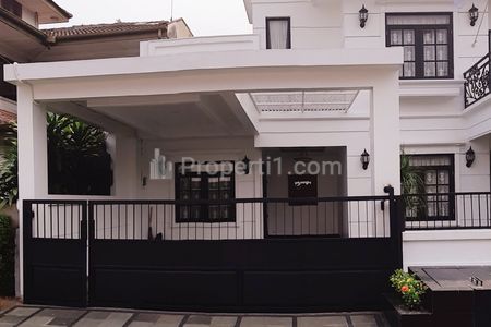 Rumah Disewakan Dekat Mall Taman Anggrek, Central Park, Universitas Esa Unggul