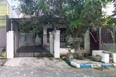 Dijual Rumah Semi Furnish Pondok Tjandra Chandra Waru Sidoarjo ROW 6 Meter REV.A594