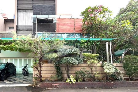 Jual Cepat Rumah Mewah di Jl. Kelapa Sawit Raya Perumahan Billymoon Jakarta Timur
