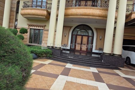 Dijual Rumah Mewah Megah Asri di Danau Indah Barat, Sunter, Jakarta Utara