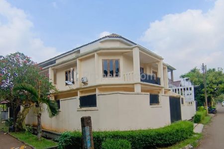 Dijual Rumah Jarang Ada Posisi Hook 2 Lantai LT 305m² di Area Bintaro Jaya, Tangerang Selatan