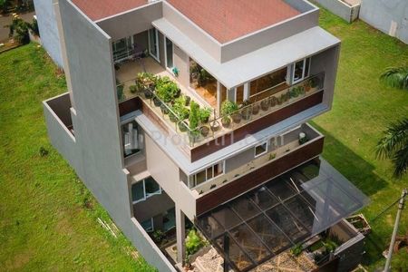 Dijual Rumah di Cluster Amalfi, Jl. Raya Telaga Nirwana, Gading Serpong, Tangerang