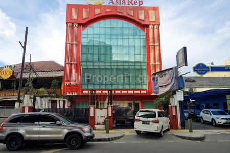 Dijual Gedung Murah di Bawah NJOP di Satrio Karet Kuningan Jakarta Selatan