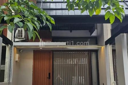 Dijual Murah Rumah Bagus Siap Huni Hadap Selatan di Fleekhauz BSD City