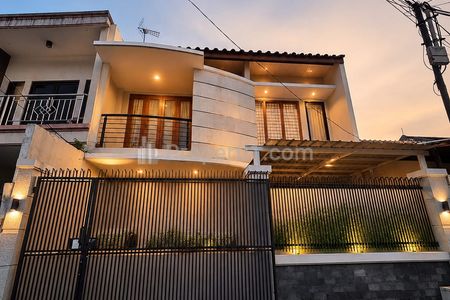 Disewakan Rumah Siap Huni di Cipinang Elok Jakarta Timur
