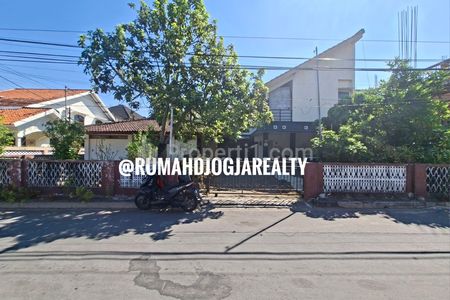 Jual Tanah Strategis Bonus Bangunan Kost Area Karangwuni Jl. Kaliurang km 4,5 Yogyakarta Dekat UGM, UNY, PAKUWON MALL