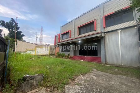 Disewakan Gudang Siap Pakai Cocok untuk Workshop Pinggir Jalan di Narogong Bekasi