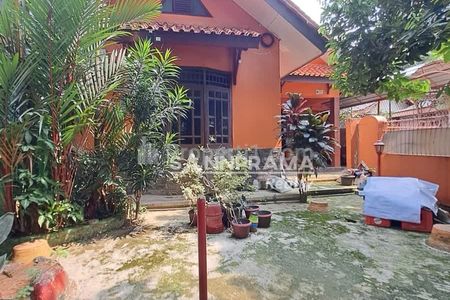 Dijual Tanah Luas Bonus Rumah di Beji, Depok