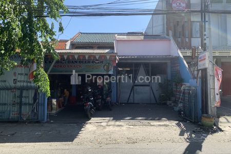 Dijual Rumah Lokasi Strategis Bebas Banjir di Semolowaru Surabaya