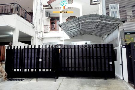 Tampak Depan