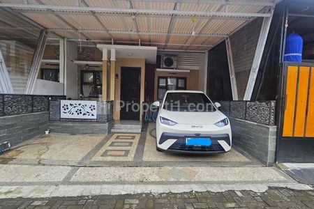 Dijual Cepat Rumah Siap Huni di Komplek Green Ville Bandung Barat