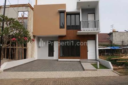 Dijual Rumah Cluster 2 Lantai dan Rooftop Strategis di Mampang Depok