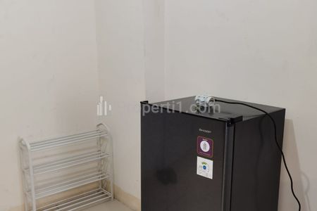 Disewakan Apartemen Green Pramuka City Tower Chrysant Lantai 27 Tipe 2 BR Semi Furnished