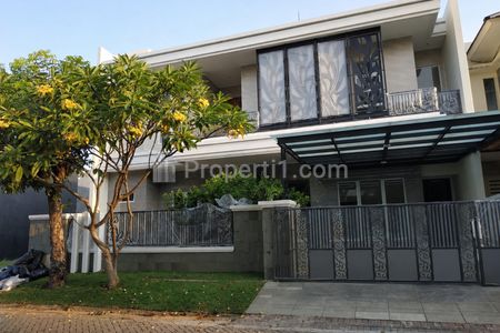 Jual Rumah Bagus Mewah Luas di Perum Graha Family Surabaya