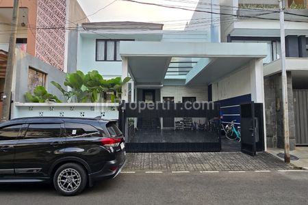 Dijual Rumah Secondary Dalam Komplek Mewah di Duren Sawit Jakarta Timur