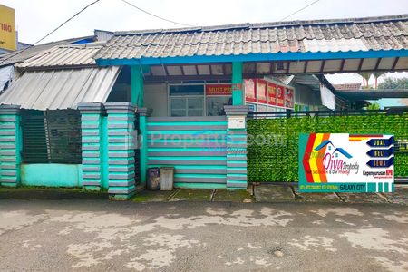Dijual Rumah Tanah Luas 385m² di Jl Wibawa Mukti 2 Jatiasih Bekasi – 5KT, Hadap Selatan/Kiblat