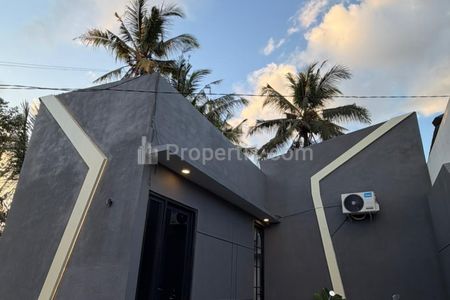 Dijual Villa Mewah Private Pool Dekat UII Jl Kaliurang Km 15.5 Sleman (Yogyakarta)