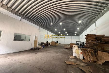 Gudang Hook Siap Pakai Dijual di Komplek Gudang Intan Jalan Letda Sujono - Medan