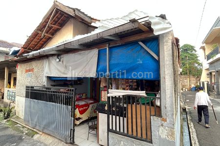 Dijual Rumah Second Bagus untuk Usaha di Ciputat, Tangsel