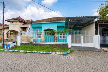 Dijual Rumah Siap Huni Pondok Tjandra Chandra Waru Sidoarjo LT 210 m² SHM REV.A649