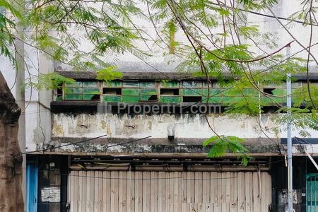 Ruko Dijual Pandegiling Tegalsari Surabaya Pusat 3 Lantai