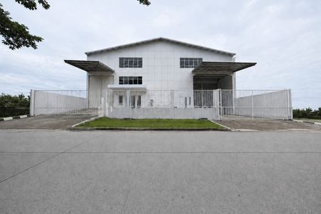 Disewakan Gudang Siap Pakai Ada Loading Dock di Kawasan Delta Silicon, Cikarang Pusat Bekasi