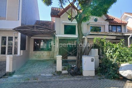 Disewakan Rumah di Taman Gapura, Citraland Surabaya