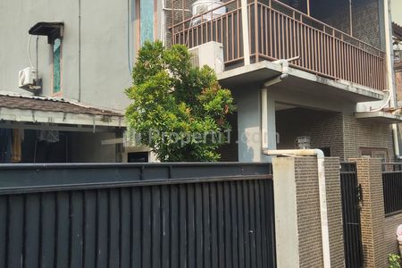 Dijual Rumah Murah Banget 2 Lantai dan 4 Kamar di Merpati Ciledug Pondok Kacang Tangerang