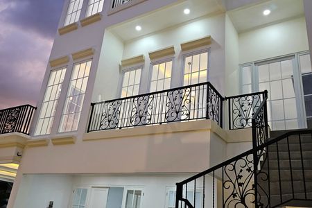 Dijual Rumah Baru Cantik Siap Huni di Kayu Putih Jakarta Timur